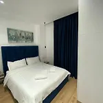Appartement In Blloku In Front Of Taiwan