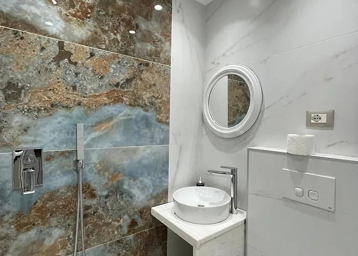 In Blloku In Front Of Taiwan Apartamento *