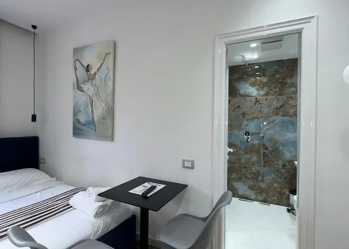 In Blloku In Front Of Taiwan Апартаменты